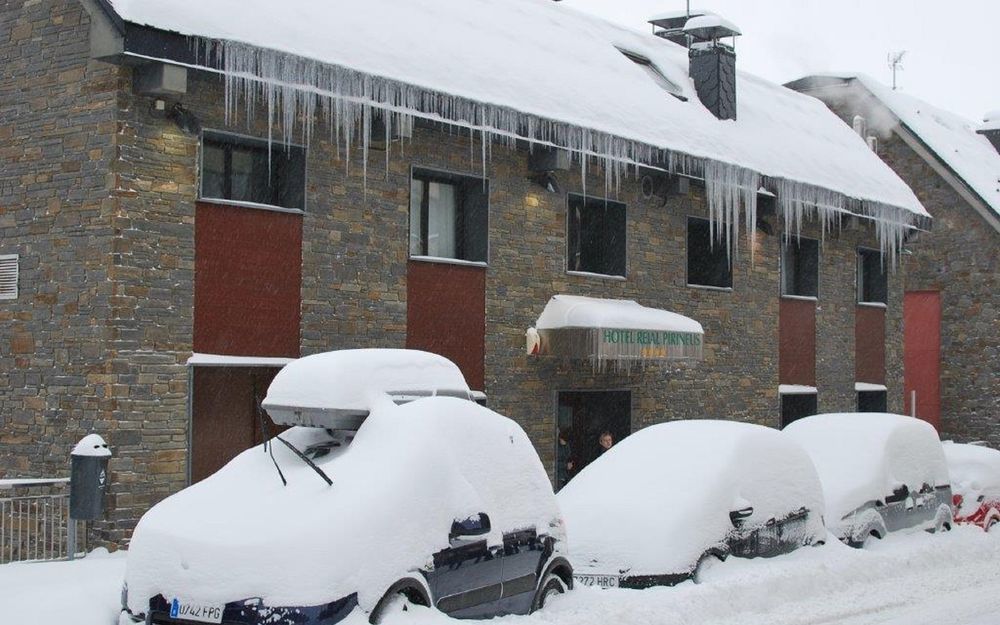 Hotel Caribou Pas De La Casa Exterior photo
